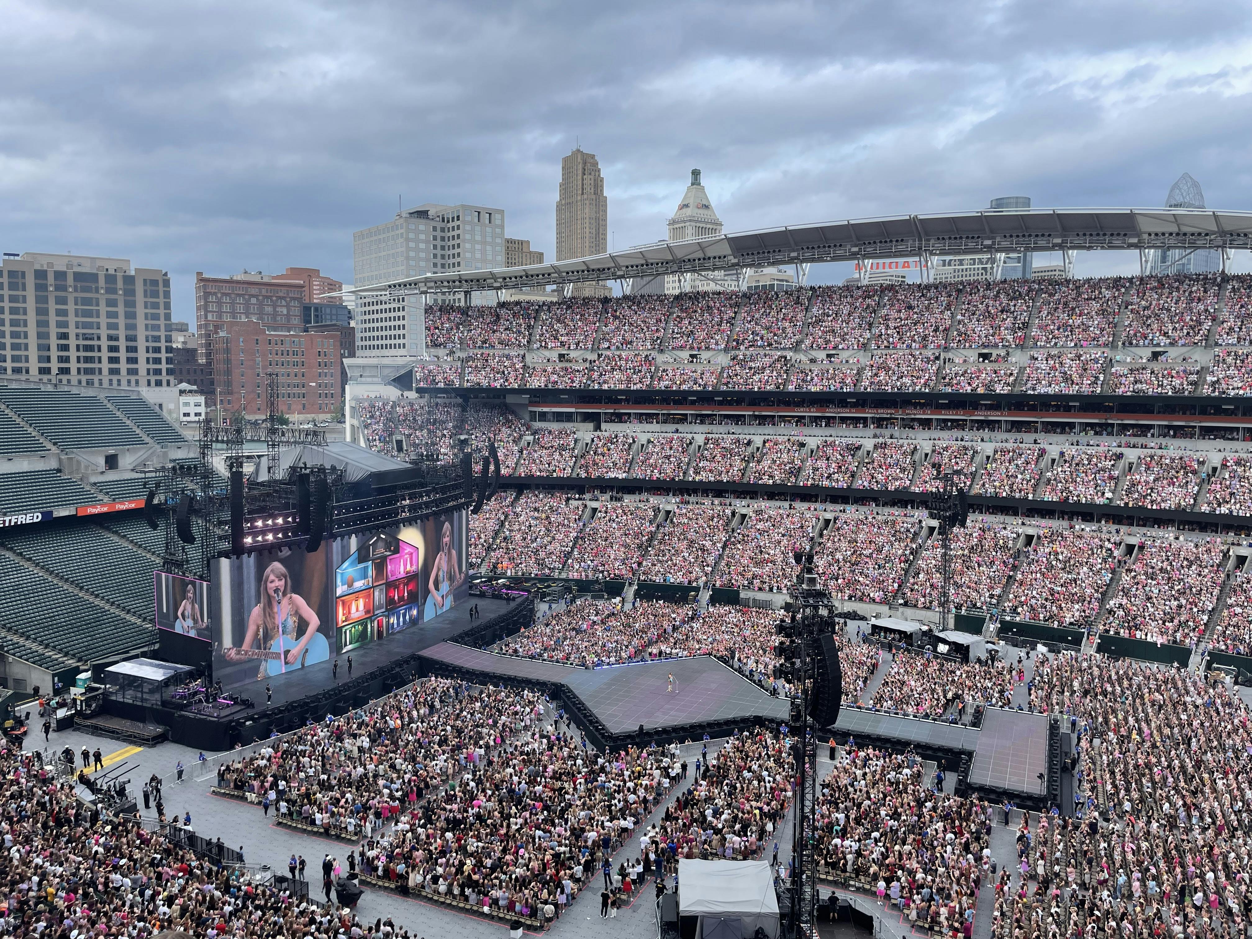 Taylor Swift Cincinnati Concert